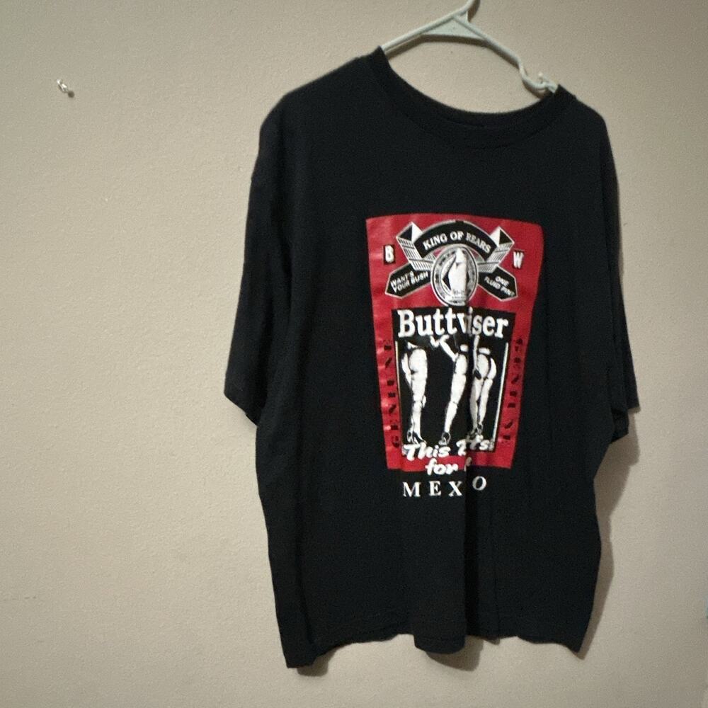 Azteca Men's XL black graphic print crew neck short sleeve tee "Buttwiser"